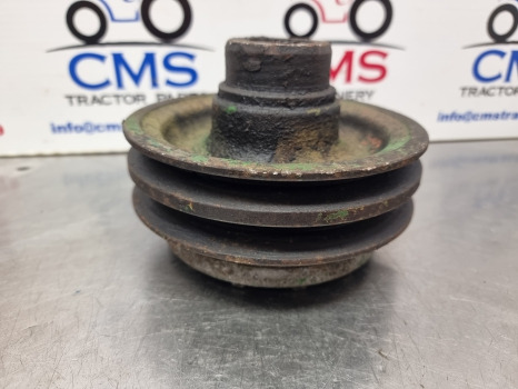 John Deere 1950, 2040, 2140, Crankshaft Pulley R70443 - Rihmapinguti - Traktor: pilt 3 John Deere 1950, 2040, 2140, Crankshaft Pulley R70443 - Rihmapinguti - Traktor: pilt 3