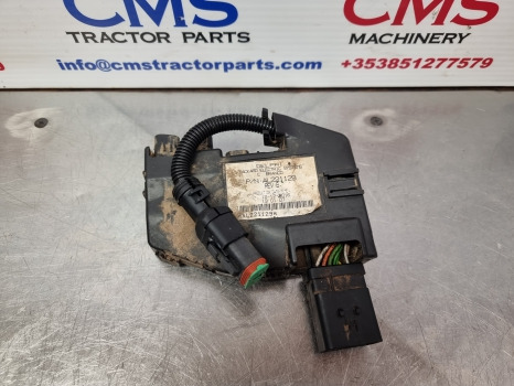 John Deere 6145r, 6m, 6r, Def Tank Wiring Loom Al221129 - Kaablid/ Juhtmestik: pilt 2 John Deere 6145r, 6m, 6r, Def Tank Wiring Loom Al221129 - Kaablid/ Juhtmestik: pilt 2