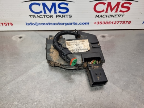 John Deere 6145r, 6m, 6r, Def Tank Wiring Loom Al221129 - Kaablid/ Juhtmestik: pilt 1 John Deere 6145r, 6m, 6r, Def Tank Wiring Loom Al221129 - Kaablid/ Juhtmestik: pilt 1