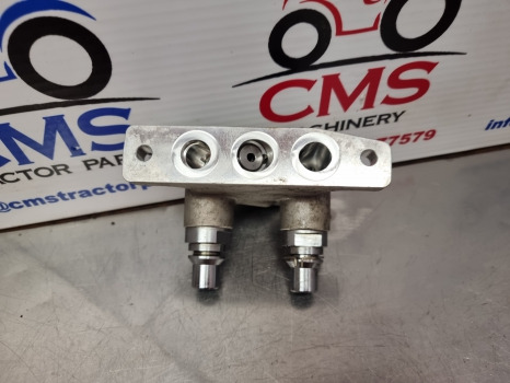 John Deere 6145r, 6r Series, 6215r, Thermostatic Control Valve Al209355 - Termostaat - Põllutööseade: pilt 4 John Deere 6145r, 6r Series, 6215r, Thermostatic Control Valve Al209355 - Termostaat - Põllutööseade: pilt 4