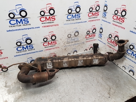 John Deere 6210r Exhaust Cooler Re548348; Re543792; Re540380; Re545843 - EGR-jahuti - Traktor: pilt 1 John Deere 6210r Exhaust Cooler Re548348; Re543792; Re540380; Re545843 - EGR-jahuti - Traktor: pilt 1