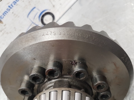 John Deere 6400 Front Axle Bevel Gear Differential 4475305102, L100149, Al79791 - Diferentsiaalvarustus - Traktor: pilt 4 John Deere 6400 Front Axle Bevel Gear Differential 4475305102, L100149, Al79791 - Diferentsiaalvarustus - Traktor: pilt 4