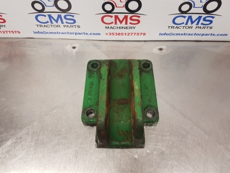 John Deere 6820, 6140j, 6800, 6900, 6910 Top Link Bracket R111555 - Raam/ Konstruktsioon - Põllutööseade: pilt 1 John Deere 6820, 6140j, 6800, 6900, 6910 Top Link Bracket R111555 - Raam/ Konstruktsioon - Põllutööseade: pilt 1