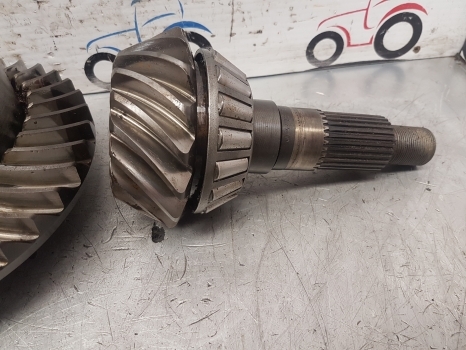 John Deere 6900 Zf Apl2060 Axle Bevel Gear And Differential Al110919, 4475217001 - Diferentsiaalvarustus - Traktor: pilt 3 John Deere 6900 Zf Apl2060 Axle Bevel Gear And Differential Al110919, 4475217001 - Diferentsiaalvarustus - Traktor: pilt 3