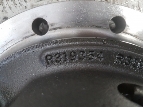 John Deere 6r Series 6210r Rear Axle Differential R341229, R560061, R319352 - Diferentsiaalvarustus - Traktor: pilt 3 John Deere 6r Series 6210r Rear Axle Differential R341229, R560061, R319352 - Diferentsiaalvarustus - Traktor: pilt 3