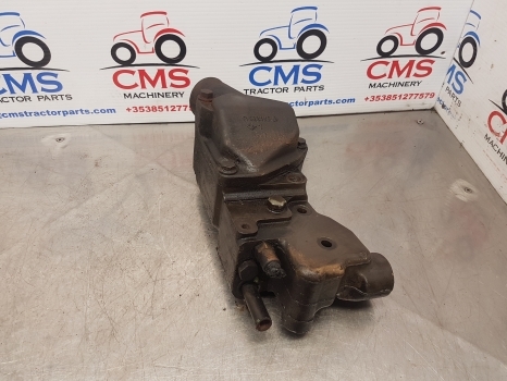 John Deere 7530, 7730, 6630, 6530 Thermostat Housing R522776, R524432 - Termostaat - Traktor: pilt 3 John Deere 7530, 7730, 6630, 6530 Thermostat Housing R522776, R524432 - Termostaat - Traktor: pilt 3