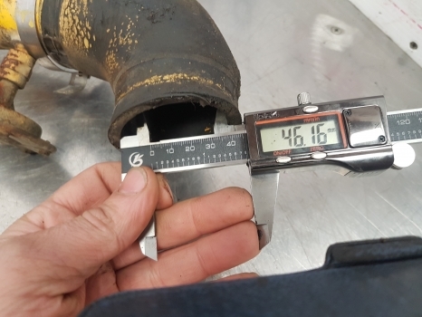 John Deere 7530, 7730, 6630, 6530 Thermostat Tube R504754, Re516026 - Termostaat - Traktor: pilt 3 John Deere 7530, 7730, 6630, 6530 Thermostat Tube R504754, Re516026 - Termostaat - Traktor: pilt 3
