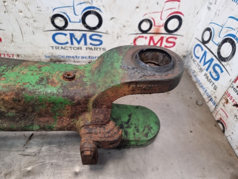 John Deere 7700, 7810, 7610, 7710 Front Axle Housing Rh, R125105, R114111 - Esitelg: pilt 5 John Deere 7700, 7810, 7610, 7710 Front Axle Housing Rh, R125105, R114111 - Esitelg: pilt 5