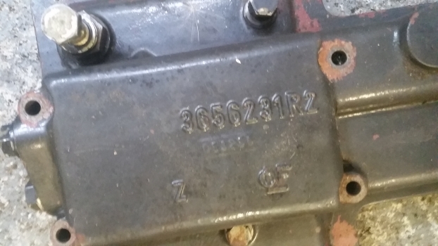 Landini Mythos 115 Transmission Control Cover Assembly 3656231m4, 3656231r2 - Käigukang - Traktor: pilt 2 Landini Mythos 115 Transmission Control Cover Assembly 3656231m4, 3656231r2 - Käigukang - Traktor: pilt 2