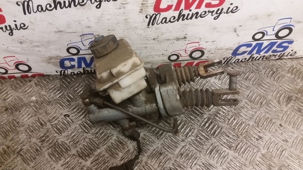 Landini Mythos Series 115 Brake Master Cylinders Kit 3666220m91 - Pidurisilinder - Traktor: pilt 2 Landini Mythos Series 115 Brake Master Cylinders Kit 3666220m91 - Pidurisilinder - Traktor: pilt 2