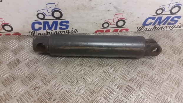 Landini Mythos Series Mythos 115 Hydraulic Lift Cylinder 3654190m91 - Hüdrauliline silinder - Traktor: pilt 1 Landini Mythos Series Mythos 115 Hydraulic Lift Cylinder 3654190m91 - Hüdrauliline silinder - Traktor: pilt 1