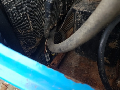 Landini Vision, Mythos Series Mythos 100 Hydraulic Oil Cooler 3656682m92 - Radiaator - Traktor: pilt 1 Landini Vision, Mythos Series Mythos 100 Hydraulic Oil Cooler 3656682m92 - Radiaator - Traktor: pilt 1