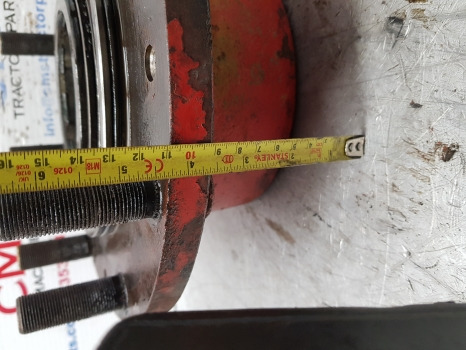 Manitou Maniscopic Clark Hurth 172/160, 172/453 Hub Bolt Plate 738.06.019.03 - Esitelg: pilt 5 Manitou Maniscopic Clark Hurth 172/160, 172/453 Hub Bolt Plate 738.06.019.03 - Esitelg: pilt 5