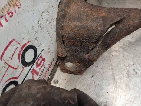 Manitou Mlt 634-120, 630, 634, 731, Front Mudguard Bracket Kit 237487, 237488 - Poritiib: pilt 3 Manitou Mlt 634-120, 630, 634, 731, Front Mudguard Bracket Kit 237487, 237488 - Poritiib: pilt 3