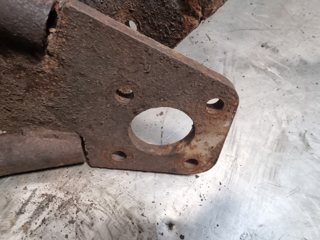 Manitou Mlt 634-120, 630, 634, 731, Front Mudguard Bracket Kit 237487, 237488 - Poritiib: pilt 5 Manitou Mlt 634-120, 630, 634, 731, Front Mudguard Bracket Kit 237487, 237488 - Poritiib: pilt 5