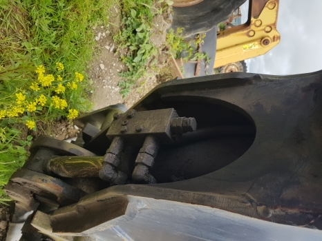 Manitou Mlt 735-120 Lsu Tilt Ram Cylinder 252392, 264802, 238842, 245512, 252392 - Hüdrauliline silinder - Teleskooplaadur: pilt 1 Manitou Mlt 735-120 Lsu Tilt Ram Cylinder 252392, 264802, 238842, 245512, 252392 - Hüdrauliline silinder - Teleskooplaadur: pilt 1