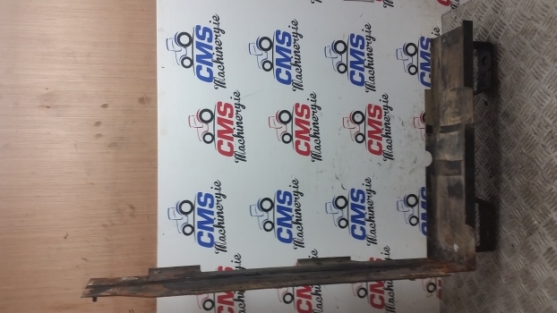 Manitou Mlt630t, Mlt634 120 Lsu, Mlt731 T Lsu, Mt732 Radiator Bracket Support - Jahutussüsteem - Traktor: pilt 2 Manitou Mlt630t, Mlt634 120 Lsu, Mlt731 T Lsu, Mt732 Radiator Bracket Support - Jahutussüsteem - Traktor: pilt 2