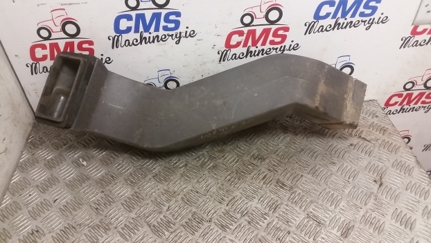 Manitou Mlt630t, Mlt634 120 Lsu, Mlt731t Lsu, Mt732 Cab Interior Air Pipe 225050 - Kabiin ja interjöör - Teleskooplaadur: pilt 2 Manitou Mlt630t, Mlt634 120 Lsu, Mlt731t Lsu, Mt732 Cab Interior Air Pipe 225050 - Kabiin ja interjöör - Teleskooplaadur: pilt 2