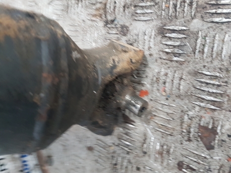Manitou Mrt 2540, Mrt-x2540, Mtr2150, Mrt-x2150 Propeller Shaft 907575 - Kardaan - Põllutööseade: pilt 5 Manitou Mrt 2540, Mrt-x2540, Mtr2150, Mrt-x2150 Propeller Shaft 907575 - Kardaan - Põllutööseade: pilt 5