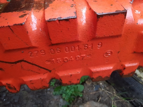Manitou Mt 728.4 Clark Hurth 279/247 Rear Axle Complete 217708, 27906001619 - Tagatelg: pilt 3 Manitou Mt 728.4 Clark Hurth 279/247 Rear Axle Complete 217708, 27906001619 - Tagatelg: pilt 3