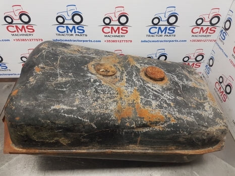 Massey Ferguson 135, 100series Fuel Tank Original , Check Measurement 1861644m91 - Kütusepaak - Traktor: pilt 1 Massey Ferguson 135, 100series Fuel Tank Original , Check Measurement 1861644m91 - Kütusepaak - Traktor: pilt 1