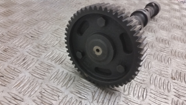 Massey Ferguson 135, 140, 150, Ad3.152 Camshaft And Gear 31415261, 0410241 - Nukkvõll - Traktor: pilt 3 Massey Ferguson 135, 140, 150, Ad3.152 Camshaft And Gear 31415261, 0410241 - Nukkvõll - Traktor: pilt 3
