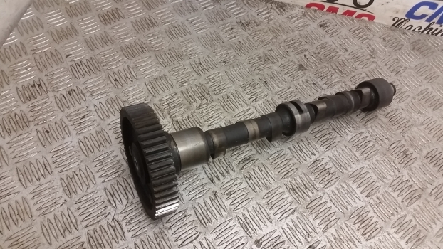 Massey Ferguson 135, 140, 150, Ad3.152 Camshaft And Gear 31415261, 0410241 - Nukkvõll - Traktor: pilt 2 Massey Ferguson 135, 140, 150, Ad3.152 Camshaft And Gear 31415261, 0410241 - Nukkvõll - Traktor: pilt 2