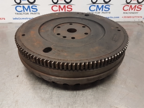 Massey Ferguson 135, 165, 150, 245 Engine Flywheel 734861m91, 31216166 - Pöördratas - Traktor: pilt 2 Massey Ferguson 135, 165, 150, 245 Engine Flywheel 734861m91, 31216166 - Pöördratas - Traktor: pilt 2