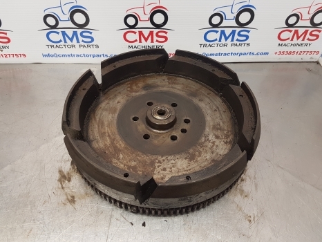 Massey Ferguson 290, 265, 275, 4225 Engine Flywheel 3819666m91, 31216360-2 - Pöördratas - Traktor: pilt 4 Massey Ferguson 290, 265, 275, 4225 Engine Flywheel 3819666m91, 31216360-2 - Pöördratas - Traktor: pilt 4