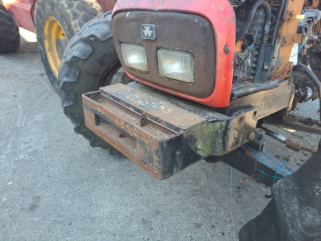 Massey Ferguson 4355, 4325, 4335, 4345, 4360, 4370, 4265 Front Weight Carrier - Vastukaal: pilt 2 Massey Ferguson 4355, 4325, 4335, 4345, 4360, 4370, 4265 Front Weight Carrier - Vastukaal: pilt 2