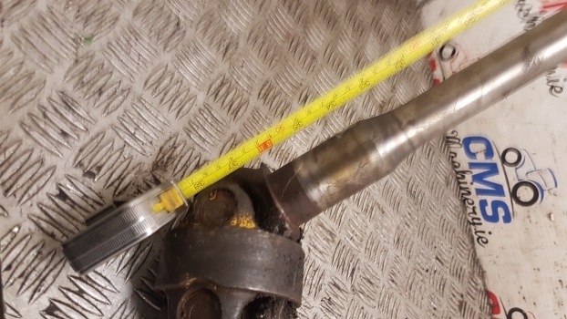 Massey Ferguson 50hx, 50b Front Axle Drive Shaft - Veovõll - Ekskavaator-laadur: pilt 2 Massey Ferguson 50hx, 50b Front Axle Drive Shaft - Veovõll - Ekskavaator-laadur: pilt 2