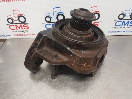 Massey Ferguson 5455, 5425, 5435 Front Steering Knuckle Spindle Rhs 3765753r1 - Käändtelg - Traktor: pilt 5 Massey Ferguson 5455, 5425, 5435 Front Steering Knuckle Spindle Rhs 3765753r1 - Käändtelg - Traktor: pilt 5