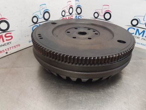 Massey Ferguson 65 Mk1 Engine Flywheel Mf65 - Pöördratas - Traktor: pilt 2 Massey Ferguson 65 Mk1 Engine Flywheel Mf65 - Pöördratas - Traktor: pilt 2