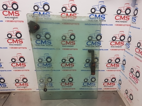 Aken ja varuosad Massey Ferguson 690, 698, 699 Cab Side Window Glass Tg1249, 3302705m4, 3301819m1: pilt 1