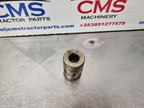 Massey Ferguson 698t, 675, 690, 1004, Steering Coupling 1680354m2 - Juhtimine: pilt 2 Massey Ferguson 698t, 675, 690, 1004, Steering Coupling 1680354m2 - Juhtimine: pilt 2