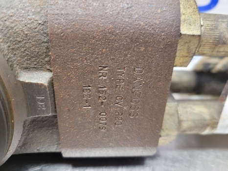 Massey Ferguson Fermec Terex 760 Steering Orbital Valve 150-0027, 1500027 - Juhtimine: pilt 3 Massey Ferguson Fermec Terex 760 Steering Orbital Valve 150-0027, 1500027 - Juhtimine: pilt 3