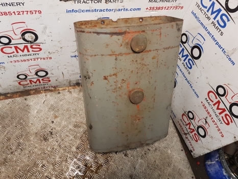 Massey Ferguson Te, Tvo20 Series Double Fuel Tan 00000 - Kütusepaak - Traktor: pilt 1 Massey Ferguson Te, Tvo20 Series Double Fuel Tan 00000 - Kütusepaak - Traktor: pilt 1
