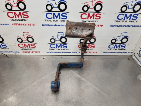 Ford 4610, 10 Series, Lp Cab Brake Pedal D4nn2n003c - Muu seadmestik: pilt 1 Ford 4610, 10 Series, Lp Cab Brake Pedal D4nn2n003c - Muu seadmestik: pilt 1