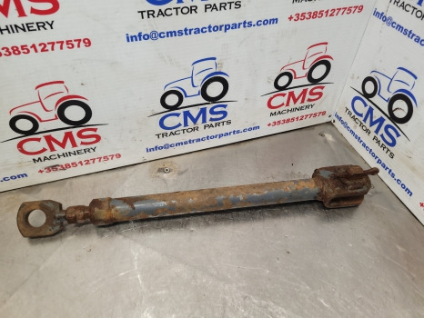 Ford New Holland 40, Ts Ser 8240, 8340 Pick Up Hitch Lift Rod Original 82005033 - Muu seadmestik: pilt 5 Ford New Holland 40, Ts Ser 8240, 8340 Pick Up Hitch Lift Rod Original 82005033 - Muu seadmestik: pilt 5
