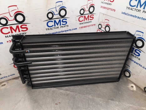 New Holland Case Fiat Ford Tm, Mxm, 60, M Transmission Oil Cooler 82000903 - Radiaator: pilt 4 New Holland Case Fiat Ford Tm, Mxm, 60, M Transmission Oil Cooler 82000903 - Radiaator: pilt 4
