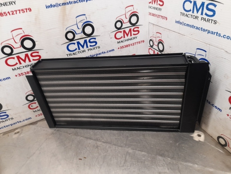 New Holland Case Fiat Ford Tm, Mxm, 60, M Transmission Oil Cooler 82000903 - Radiaator: pilt 5 New Holland Case Fiat Ford Tm, Mxm, 60, M Transmission Oil Cooler 82000903 - Radiaator: pilt 5