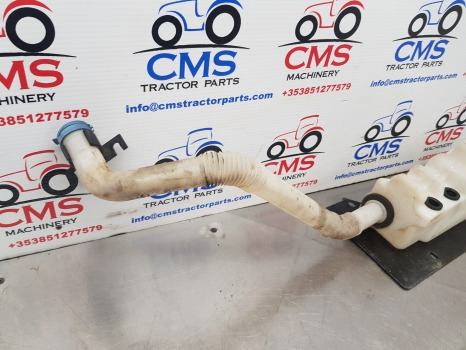 New Holland Case Maxxum Windshield Washer Reservoir 87638112, 87470604 - Klaasipuhasti - Põllutööseade: pilt 3 New Holland Case Maxxum Windshield Washer Reservoir 87638112, 87470604 - Klaasipuhasti - Põllutööseade: pilt 3