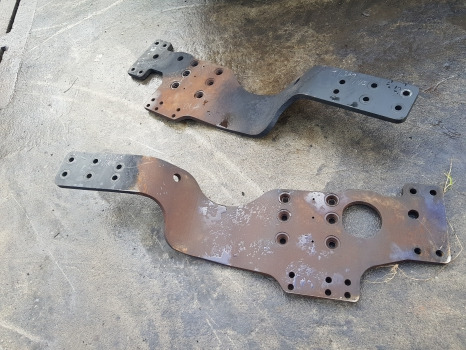 New Holland Case T7, Puma Series T7.260 Frame Side Plate Kit Lhs, Rhs 84578710 - Kabiin: pilt 2 New Holland Case T7, Puma Series T7.260 Frame Side Plate Kit Lhs, Rhs 84578710 - Kabiin: pilt 2