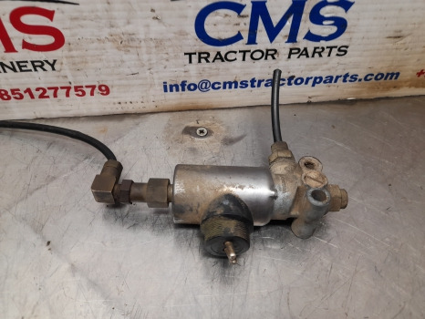 New Holland Case T7, Tm, 60, Puma, Mxu Ser Valve 4721737010, 82006252, 84359255 - Piduriosad: pilt 2 New Holland Case T7, Tm, 60, Puma, Mxu Ser Valve 4721737010, 82006252, 84359255 - Piduriosad: pilt 2