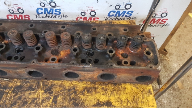New Holland Case Tm, Mxm 120, 130, 140 Engine Cylinder Head 87802943, 84135249 - Mootori pea: pilt 2 New Holland Case Tm, Mxm 120, 130, 140 Engine Cylinder Head 87802943, 84135249 - Mootori pea: pilt 2