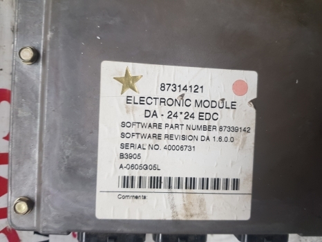 New Holland Case Tsa, Mxu Series Tranmission Control Edc Ecu 87314121, 51562982 - Mootori juhtimisseade - Traktor: pilt 2 New Holland Case Tsa, Mxu Series Tranmission Control Edc Ecu 87314121, 51562982 - Mootori juhtimisseade - Traktor: pilt 2