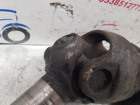 New Holland Fiat F, 90, M, 60 Ser 8360 Front Axle Drive Shaft Rhs 5164795 - Veovõll - Traktor: pilt 4 New Holland Fiat F, 90, M, 60 Ser 8360 Front Axle Drive Shaft Rhs 5164795 - Veovõll - Traktor: pilt 4