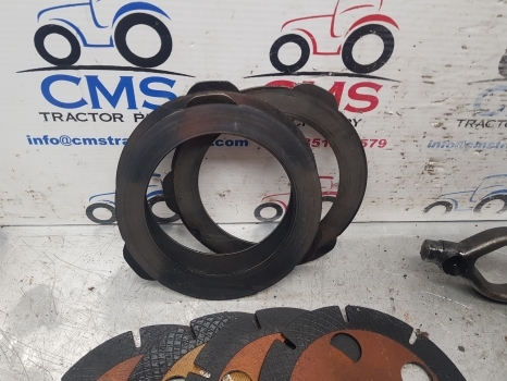 New Holland Lm435a Dana Spicer Brake Actuator Disc Kit 112.07.610.02; 85813919 - Pidurikettad - Teleskooplaadur: pilt 4 New Holland Lm435a Dana Spicer Brake Actuator Disc Kit 112.07.610.02; 85813919 - Pidurikettad - Teleskooplaadur: pilt 4