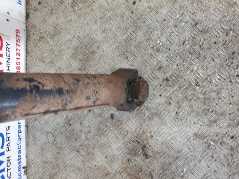 New Holland Lm435a Front Drive Shaft - Veovõll - Teleskooplaadur: pilt 3 New Holland Lm435a Front Drive Shaft - Veovõll - Teleskooplaadur: pilt 3