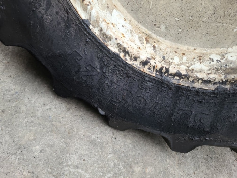 New Holland T4.90v, T4.100v, T4.80v, T4.110v Rear Wheel Rim 320/85r24 - Velg - Põllutööseade: pilt 2 New Holland T4.90v, T4.100v, T4.80v, T4.110v Rear Wheel Rim 320/85r24 - Velg - Põllutööseade: pilt 2